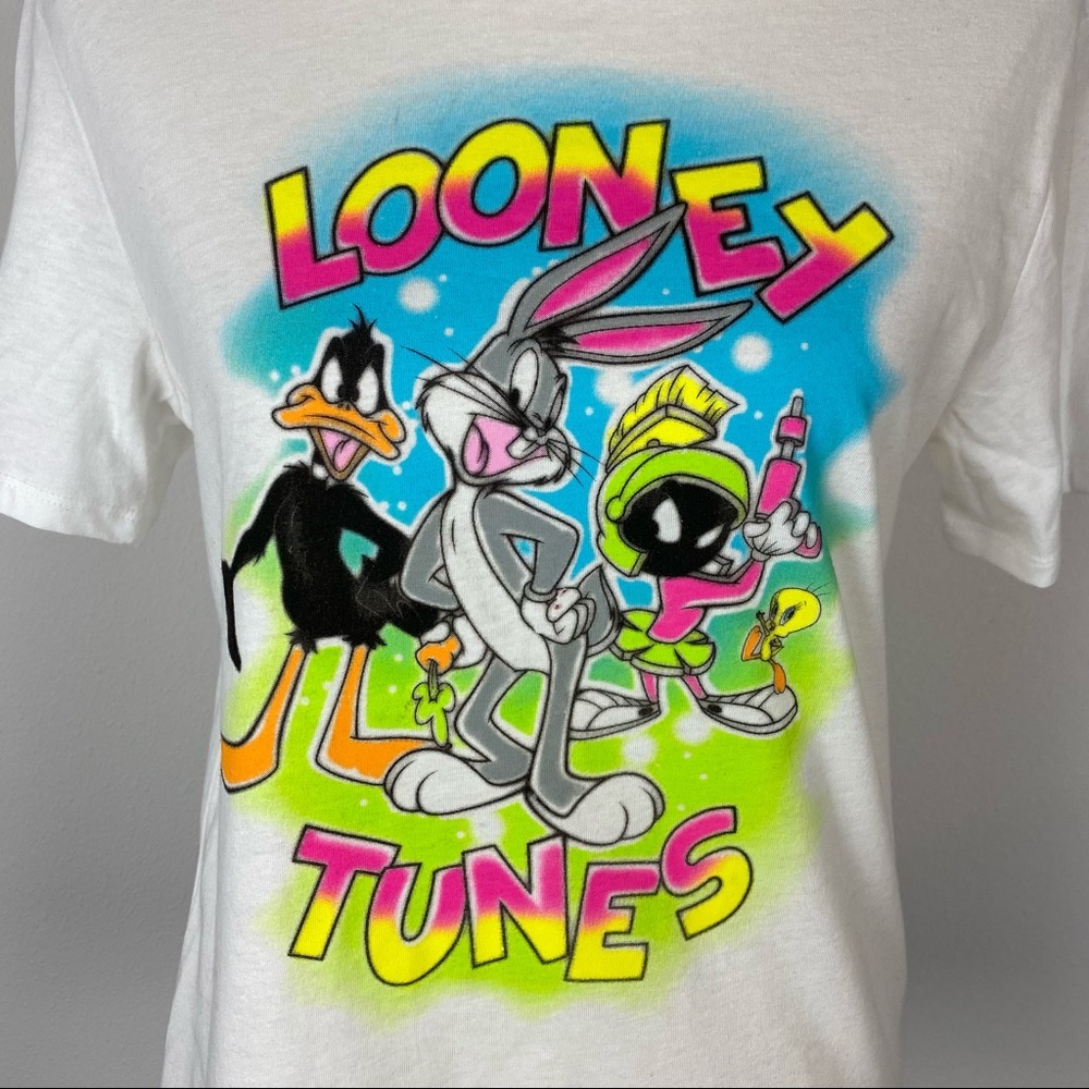 Love Tribe Looney Tunes Spray Paint Streetwear Graphic Tee - Picture 2 of 4